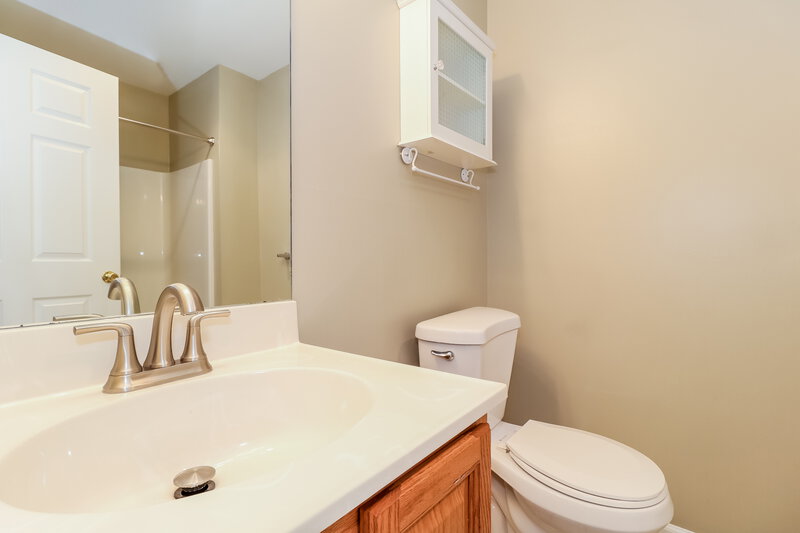 0/Mo, 113 Bourne Circle Hamburg, NJ 07419 Misc View 12