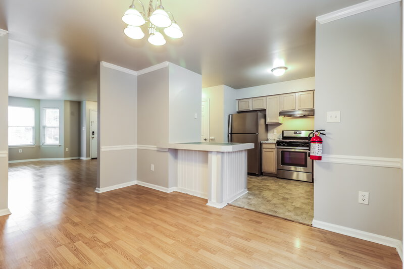 2,550/Mo, 139 PENDRAGON WAY Mantua, NJ 08051 Dining Room View 2