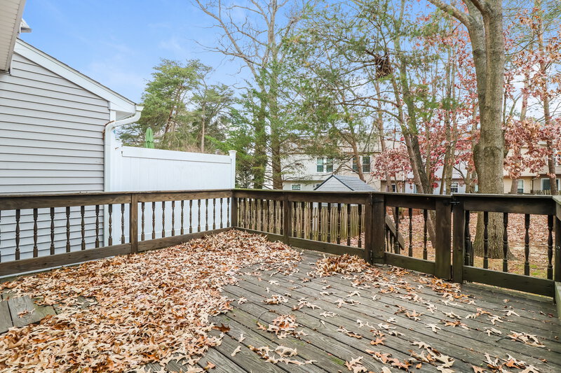 2,550/Mo, 139 PENDRAGON WAY Mantua, NJ 08051 Deck View