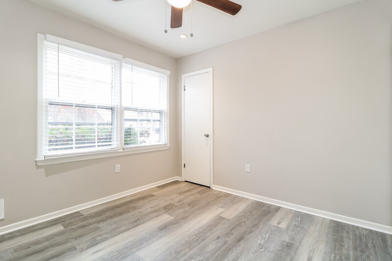 0/Mo, 48 Morton Ave Monroe Township, NJ 08831 Bedroom View 2