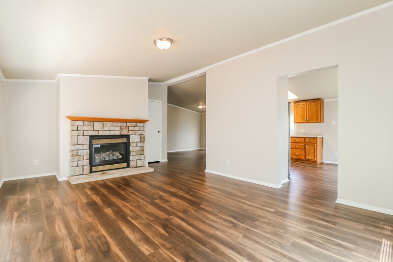 0/Mo, 110 Firth Drive Mantua, NJ 08051 Living Room View