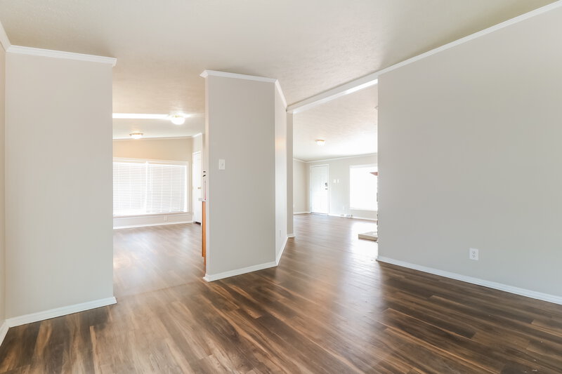0/Mo, 110 Firth Drive Mantua, NJ 08051 Dining Room View