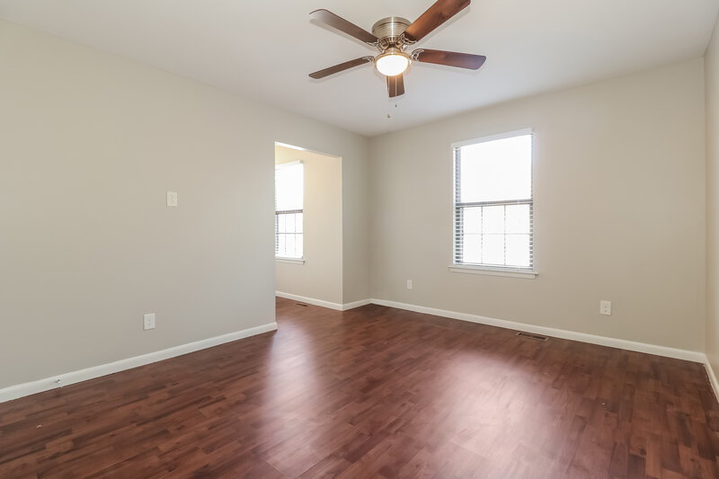 0/Mo, 22 Tallowood Ct Mantua, NJ 08051 Main Bedroom View