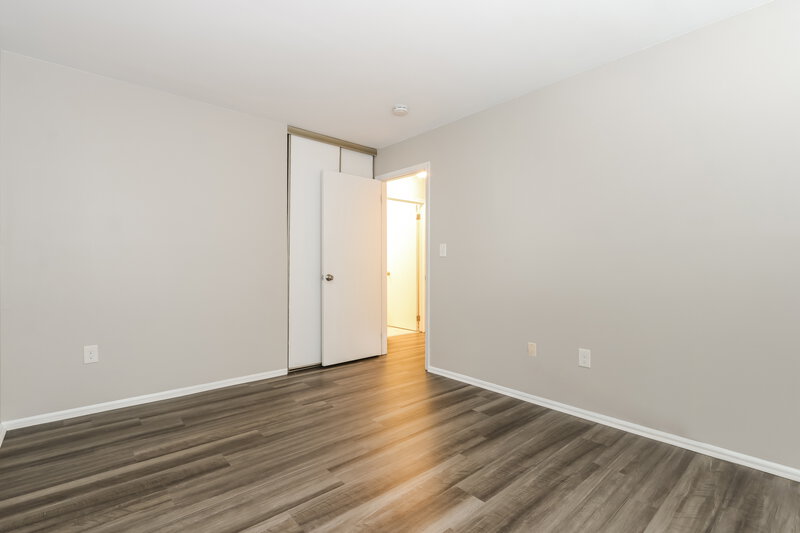 2,825/Mo, 28 KENNEBEC CT Bordentown, NJ 08505 Bedroom View