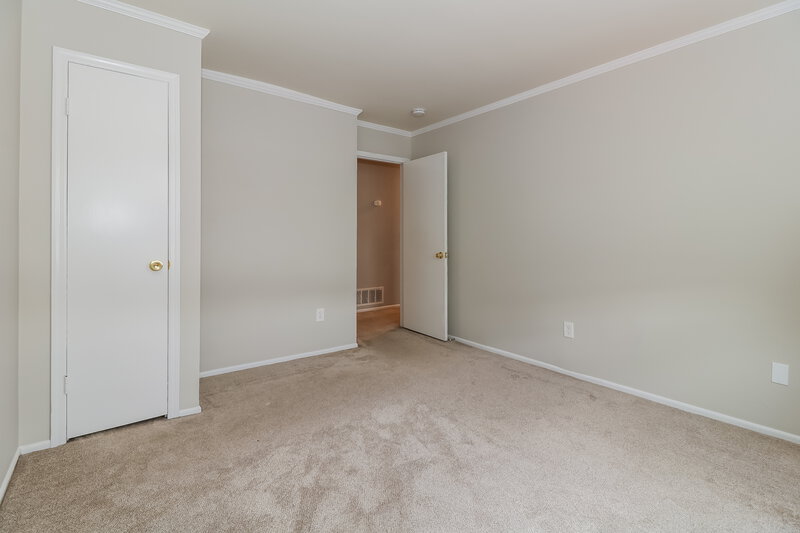 0/Mo, 159 RIVA DR Hackettstown, NJ 07840 Bedroom View