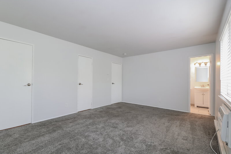 0/Mo, 740 Vose Avenue C-5 Orange, NJ 07050 Main Bedroom View 2