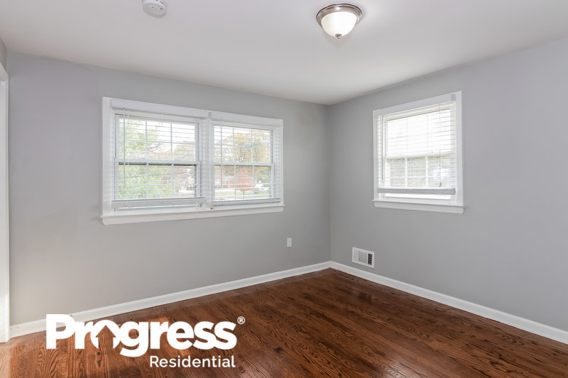 0/Mo, 249 Mountain Ave North Plainfield, NJ 07060 bedroom View 2