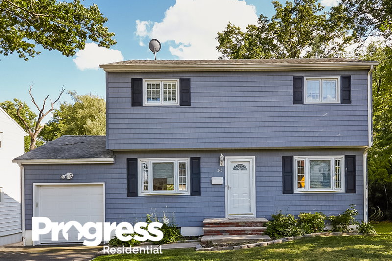 0/Mo, 343 West Passaic Ave Bloomfield, NJ 07003 External View