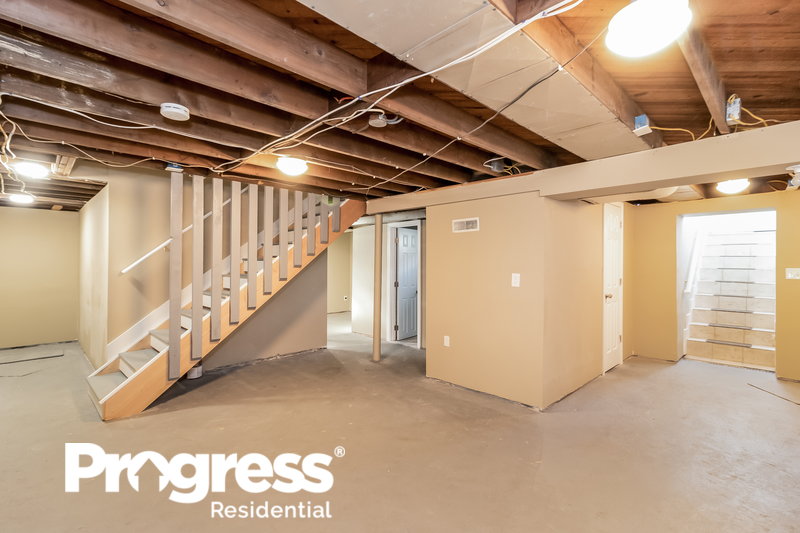 0/Mo, 60 Koyen Street Fords, NJ 08863 basement View