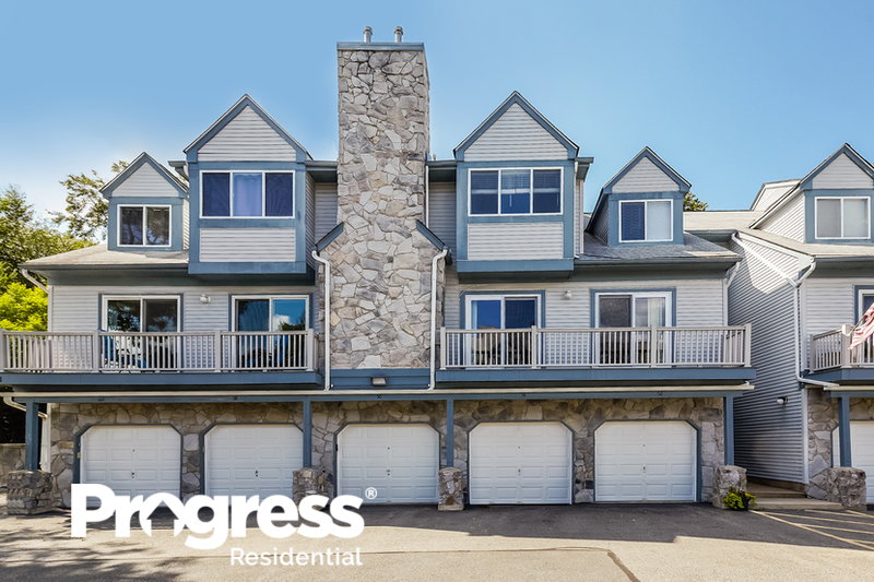 0/Mo, 54 Garden Ct Succasunna, NJ 07876 External View