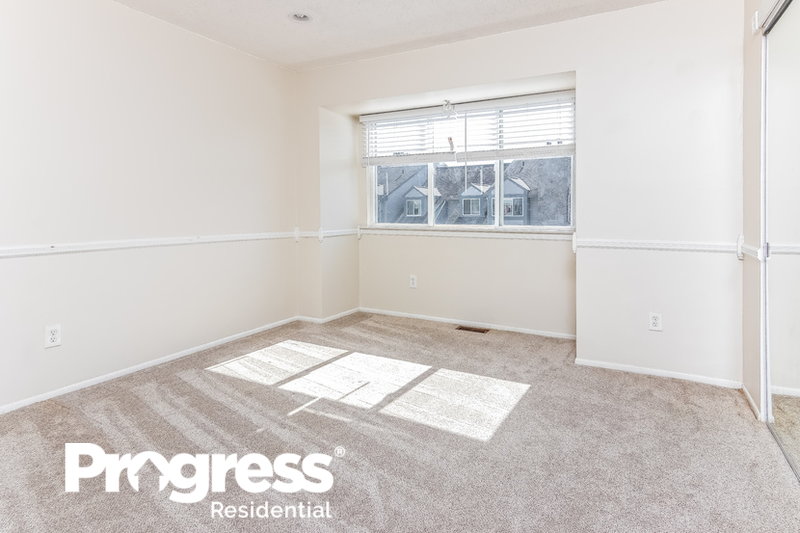 0/Mo, 54 Garden Ct Succasunna, NJ 07876 photobedroom View 4