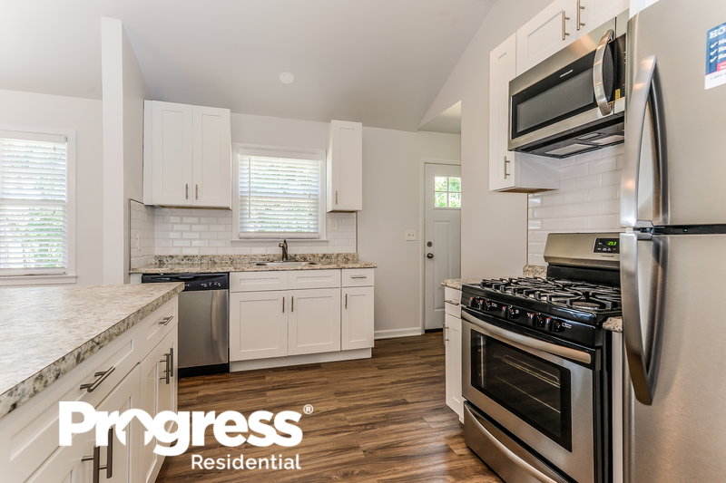 0/Mo, 303 Edgemoor Rd Belford, NJ 07718 kitchen View