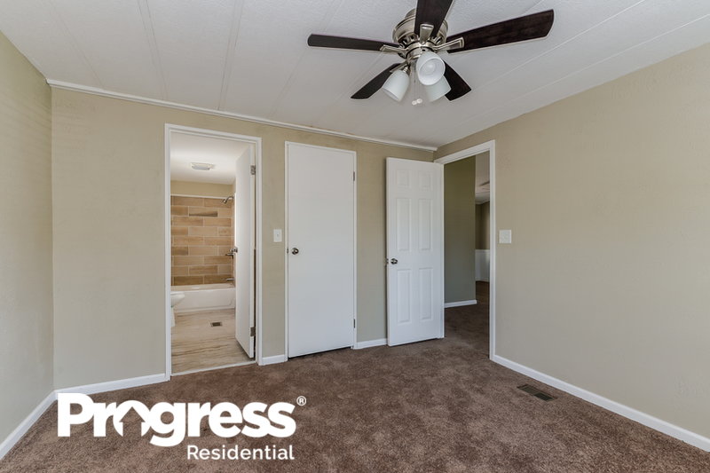 0/Mo, 8 Fawn Run Manalapan, NJ 07726 photomasterbedroom View