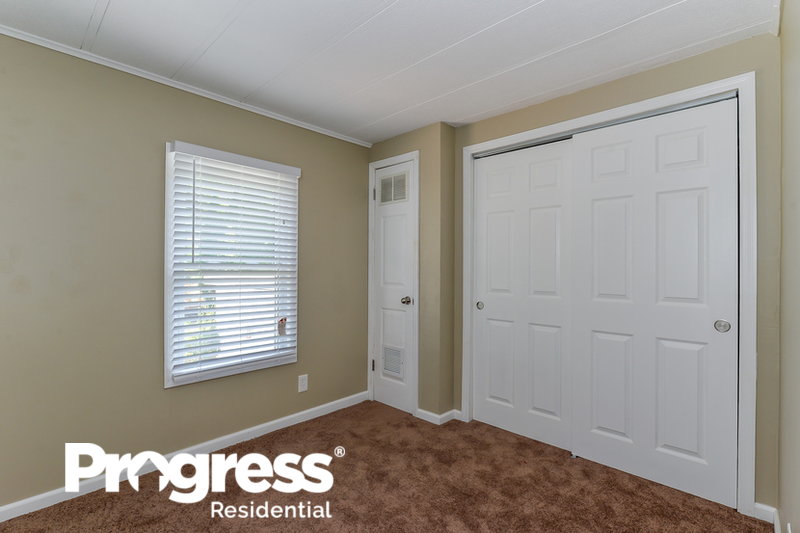 0/Mo, 8 Fawn Run Manalapan, NJ 07726 photobedroom View