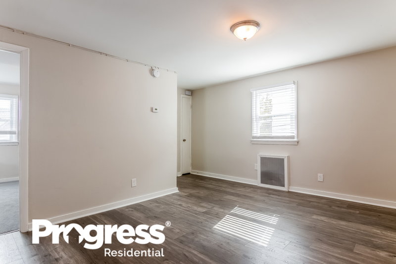 0/Mo, 169 Plauderville Ave Unit B Garfield, NJ 07026 masterbedroom View 2
