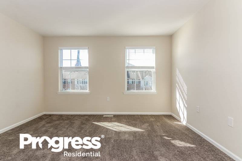 0/Mo, 60 Faith Ct Newark, NJ 07103 Master Bedroom View