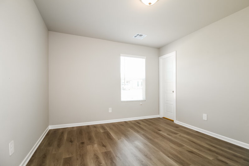 1,690/Mo, 10417 SW 37th Street Mustang, OK 73064 Bedroom View