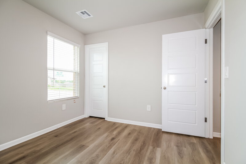 1,835/Mo, 10524 SW 37th Street Mustang, OK 73064 Bedroom View 2