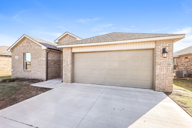 1,855/Mo, 10516 SW 37th Street Mustang, OK 73064 Front View