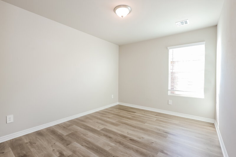 1,855/Mo, 10516 SW 37th Street Mustang, OK 73064 Bedroom View 2