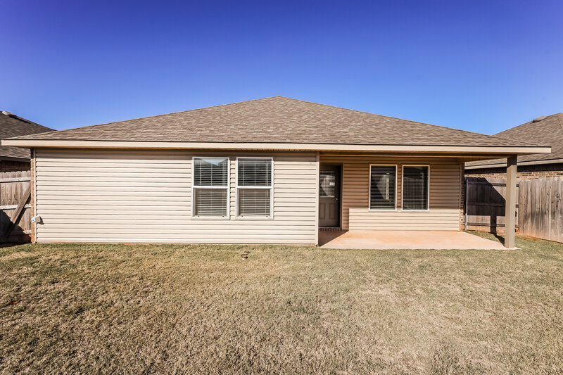 1,855/Mo, 10516 SW 37th Street Mustang, OK 73064 Rear View
