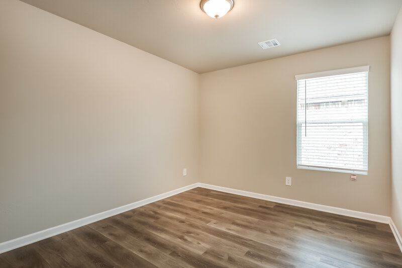 1,810/Mo, 10500 SW 37th Street Mustang, OK 73064 Bedroom View