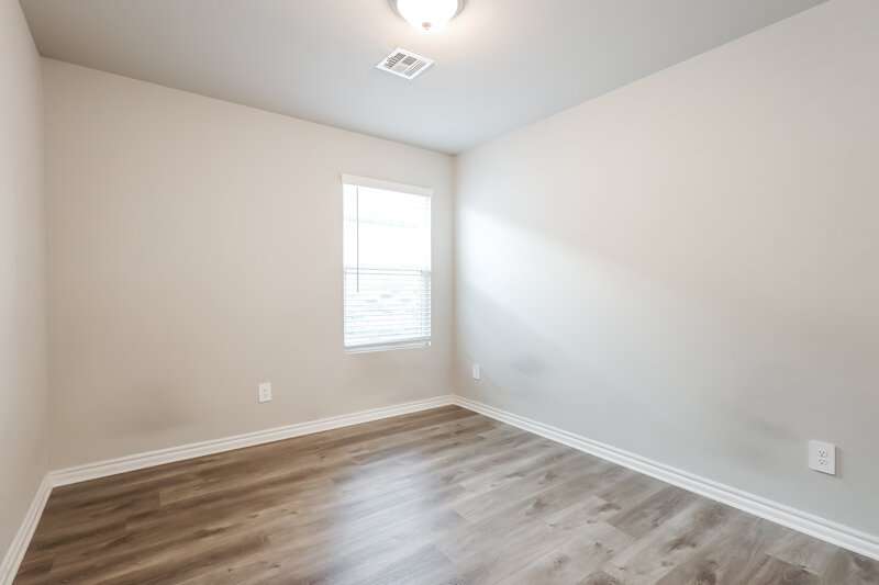 1,715/Mo, 10421 SW 38th Street Mustang, OK 73064 Bedroom View 2