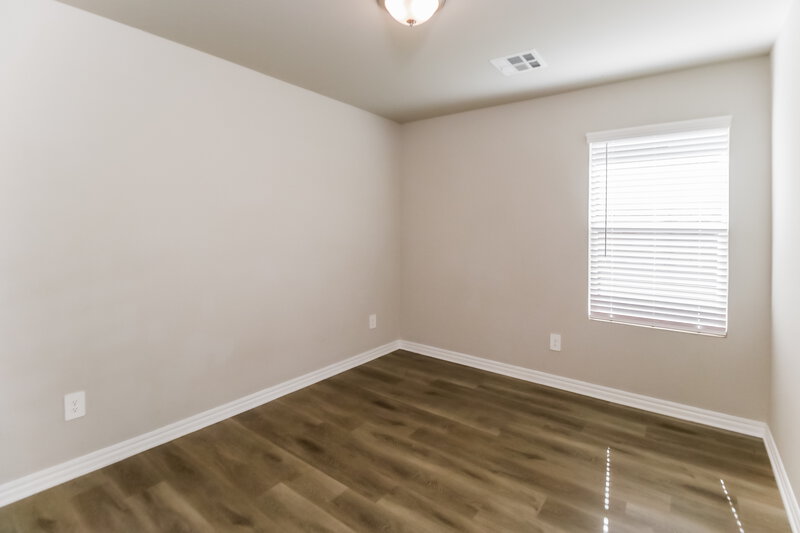 1,780/Mo, 10501 SW 38th Street Mustang, OK 73064 Bedroom View 3
