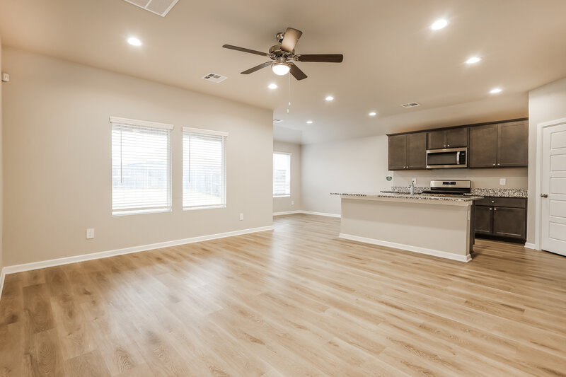 1,765/Mo, 10516 SW 38th Street Mustang, OK 73064 Misc View 2
