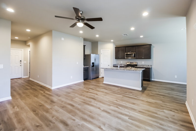 1,715/Mo, 10400 SW 38th Street Mustang, OK 73064 Dining Room View