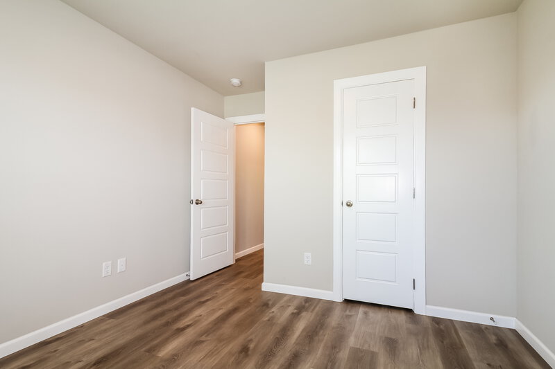 1,715/Mo, 10413 SW 39th Street Mustang, OK 73064 Bedroom View 4