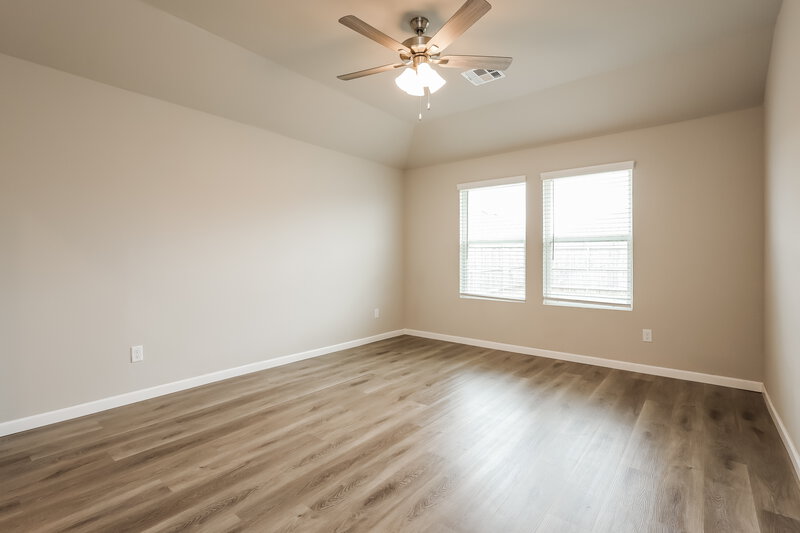 2,185/Mo, 10516 SW 39th Street Mustang, OK 73064 Main Bedroom View