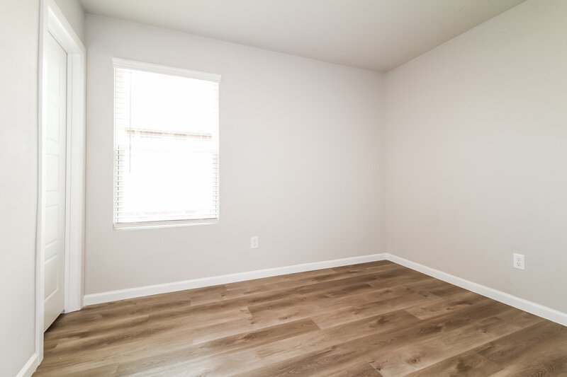 1,835/Mo, 10416 SW 39th Street Mustang, OK 73064 Bedroom View 4