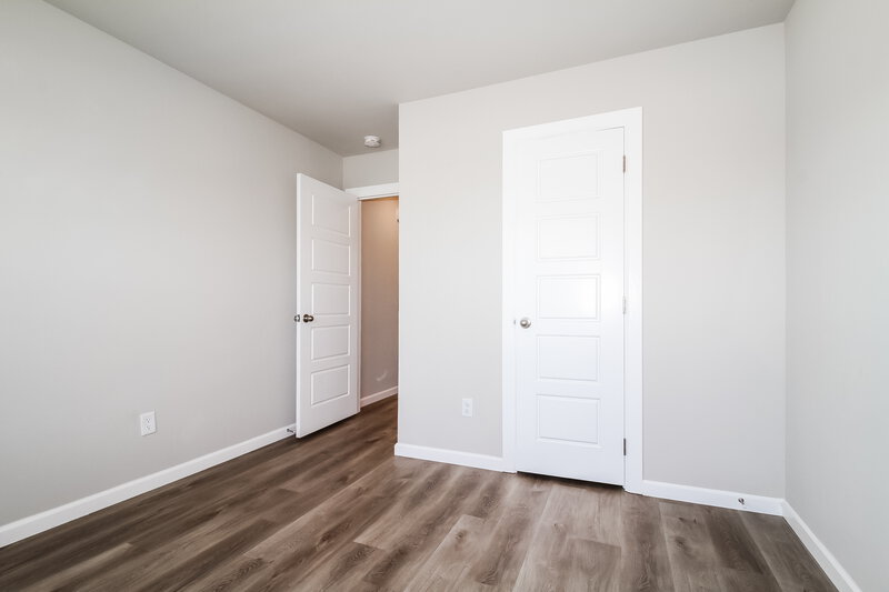 1,715/Mo, 10417 SW 40th Street Mustang, OK 73064 Bedroom View 2