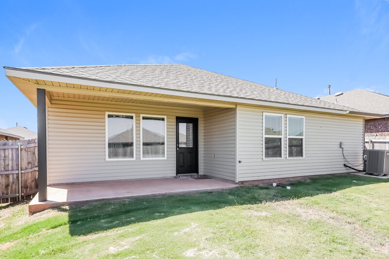 1,710/Mo, 10425 SW 40th Street Mustang, OK 73064 Rear View 2