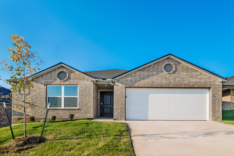 1,965/Mo, 5832 Norway Spruce St Edmond, OK 73034 External View