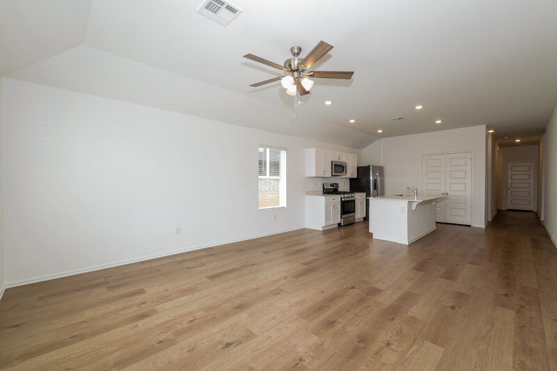 1,615/Mo, 10044 Blackjack Rd Yukon, OK 73099 Misc View 3