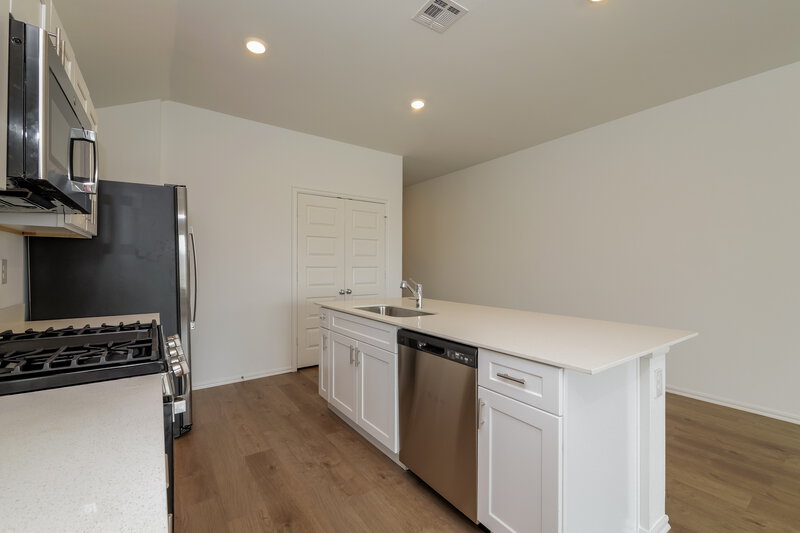1,615/Mo, 10044 Blackjack Rd Yukon, OK 73099 Misc View 5