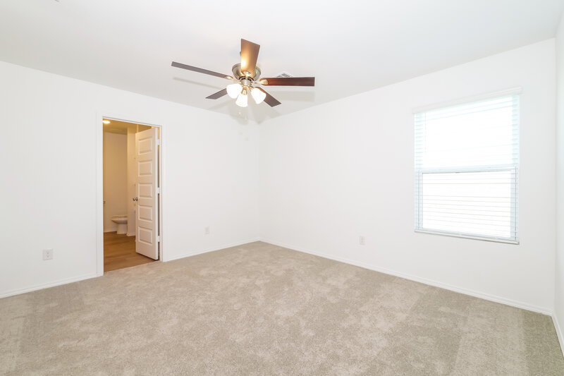 1,585/Mo, 12825 Torretta Way Yukon, OK 73099 Main Bedroom View