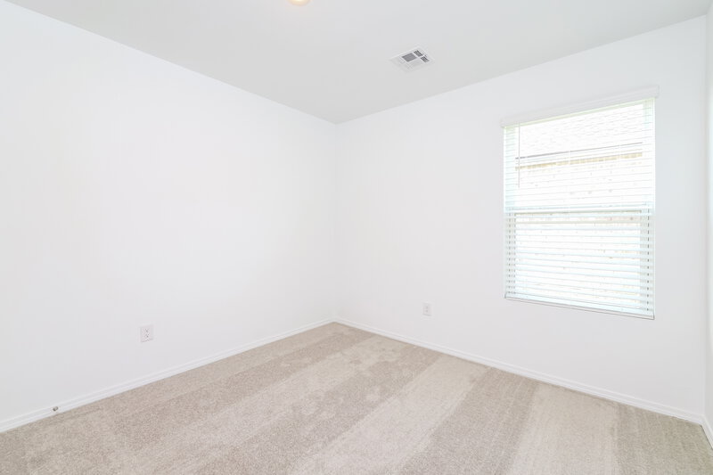 1,585/Mo, 12825 Torretta Way Yukon, OK 73099 Bedroom View 2