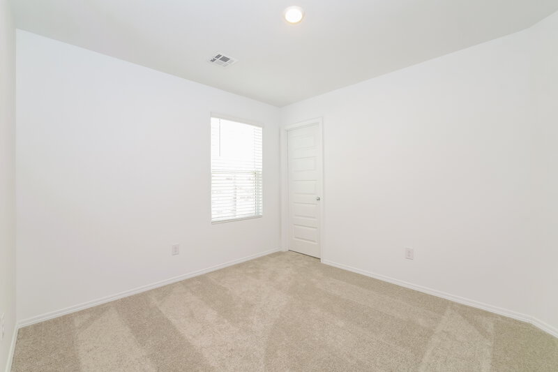 1,730/Mo, 12816 Torretta Way Yukon, OK 73099 Bedroom View 3