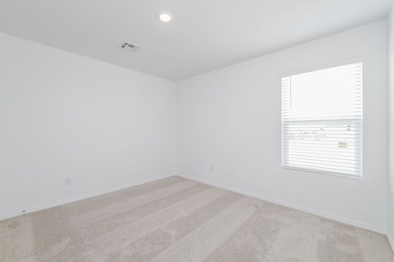 1,990/Mo, 12812 Torretta Way Yukon, OK 73099 Bedroom View 3