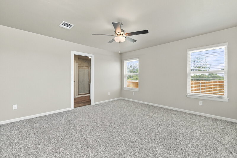 1,815/Mo, 12700 Carrara Ln Yukon, OK 73099 Primary Bedroom View