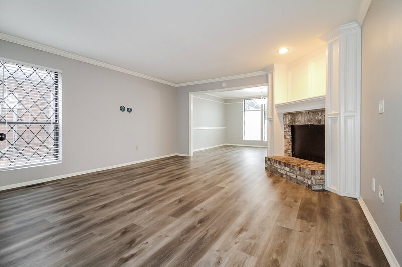 2,310/Mo, 516 NW 167th St Edmond, OK 73012 Living Room View 2