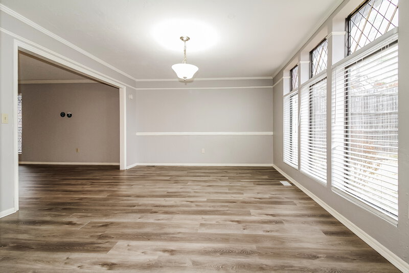 2,310/Mo, 516 NW 167th St Edmond, OK 73012 Dining Room View