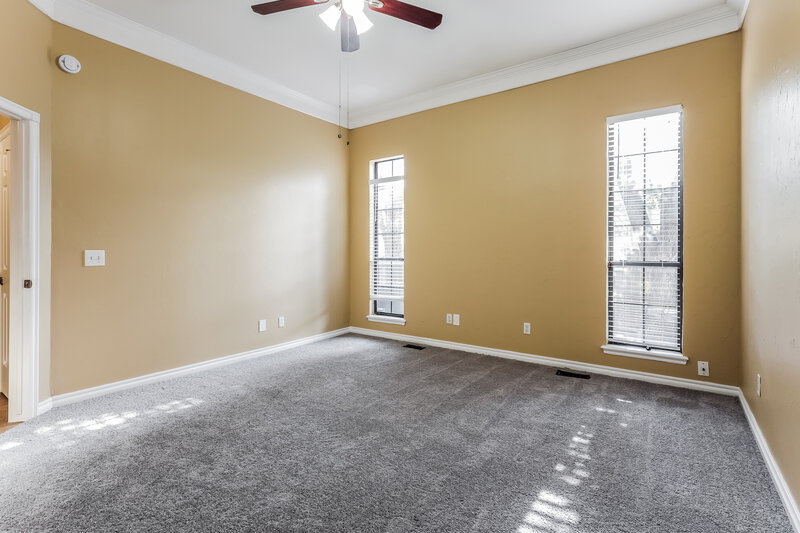 1,780/Mo, 2700 Shady Tree Ln Edmond, OK 73013 Main Bedroom View 2