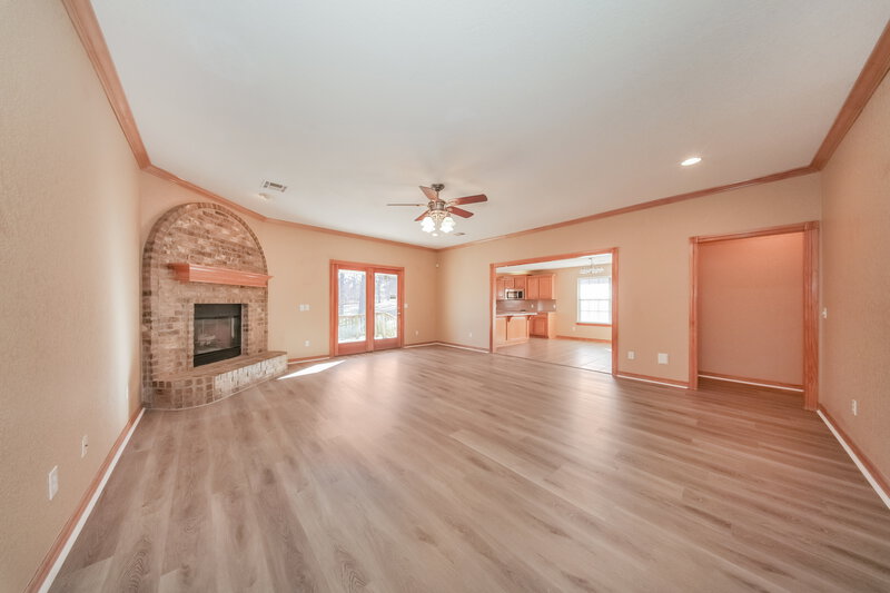 1,785/Mo, 2648 Greystone Ln Choctaw, OK 73020 Living Room View 2