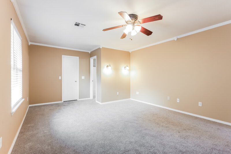 1,480/Mo, 1720 Windchime Dr Norman, OK 73071 Main Bedroom View 2