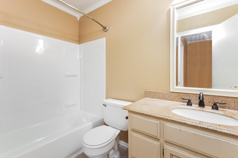 1,480/Mo, 1720 Windchime Dr Norman, OK 73071 Main Bathroom View