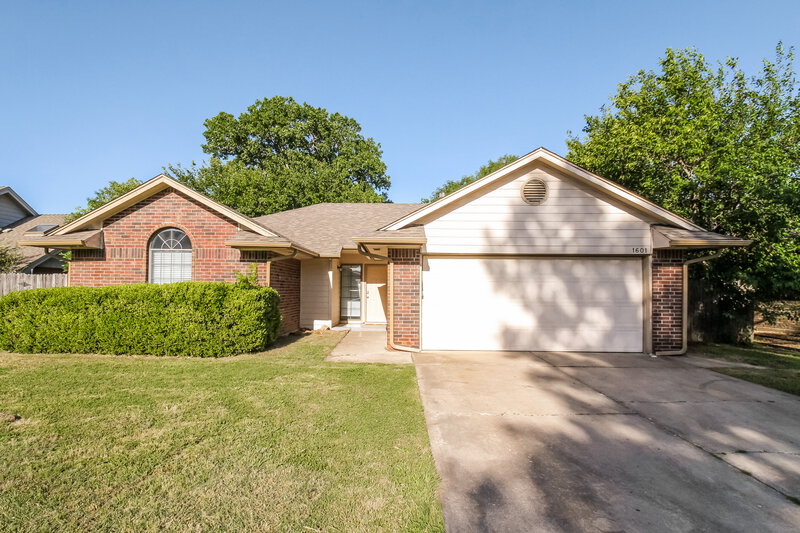 2,130/Mo, 1601 Peach Tree Ln Norman, OK 73071 External View